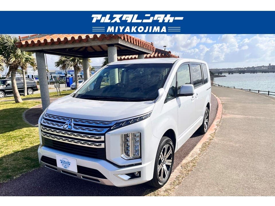 🌺 무료 공항 픽업 포함 🌺 [신차 ✨] 델리카: D5와 함께 멋진 미야코지마 여행을 떠나세요!